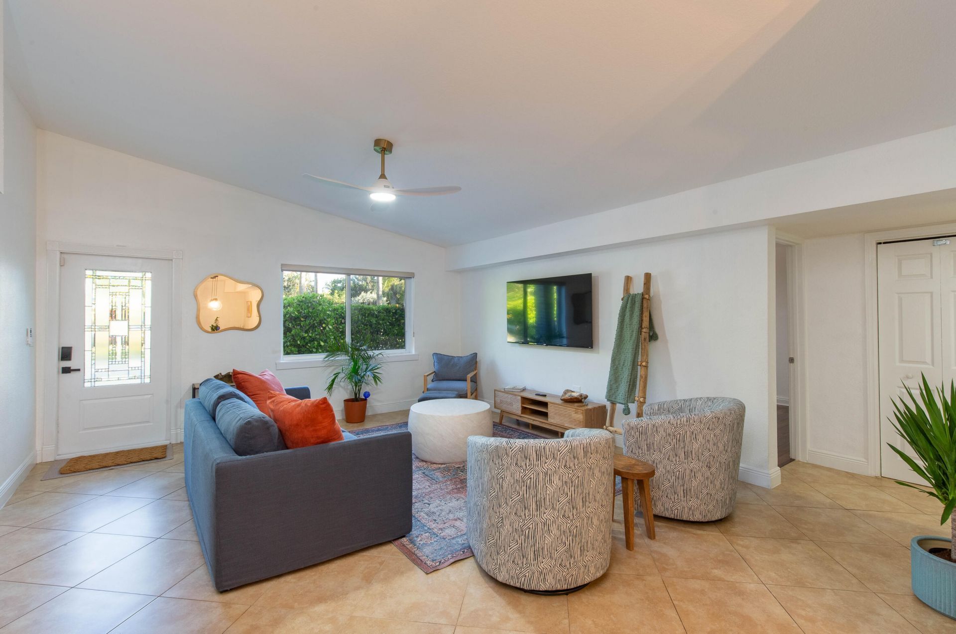 327 Dartmouth Drive, Lake Worth Beach, FL 33460 Photo