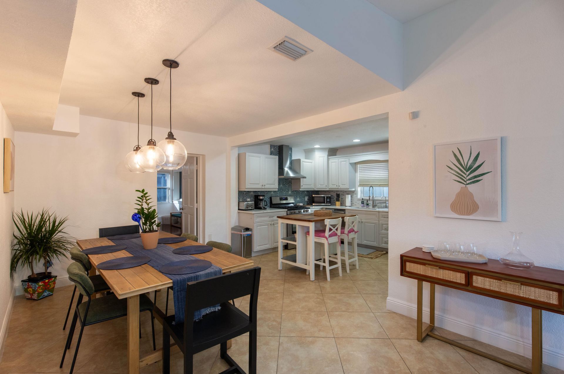 327 Dartmouth Drive, Lake Worth Beach, FL 33460 Photo