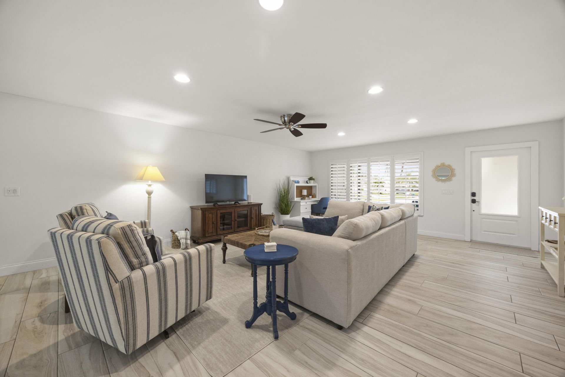 52 Pinehill Trail E, Tequesta, FL 33469 Photo