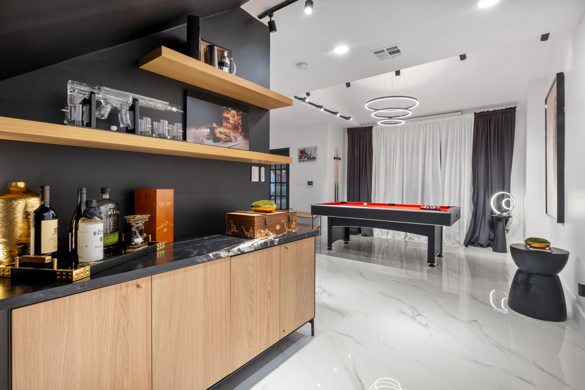 516 Royal Plaza Drive, Fort Lauderdale, FL 33301 Photo