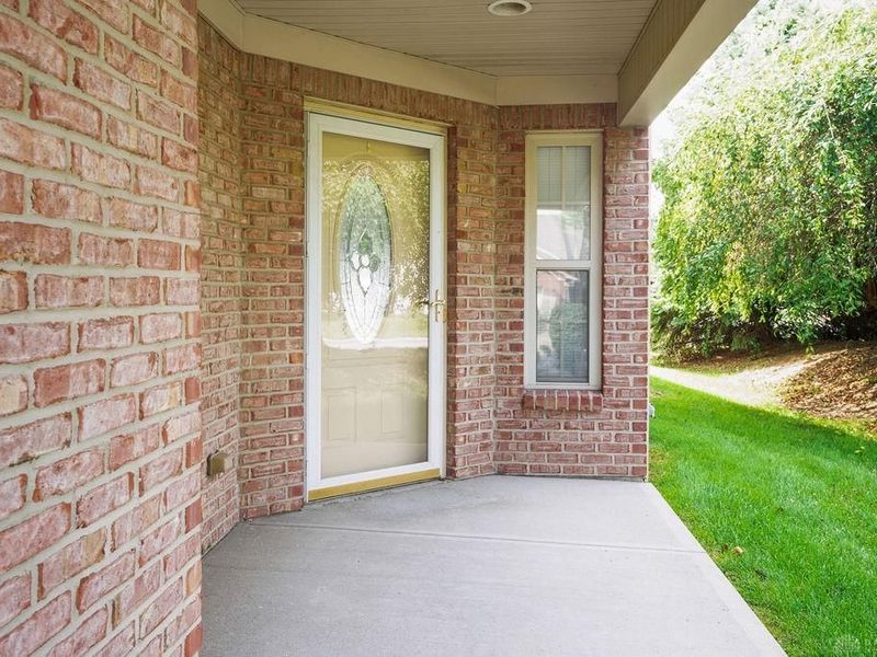700 Villa Court, Trenton, OH 45067 Photo 5