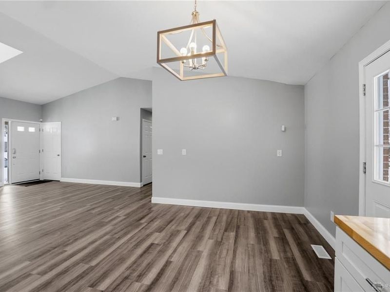 1573 Orchard Valley Drive, Miami Township, OH 45150 Photo 10