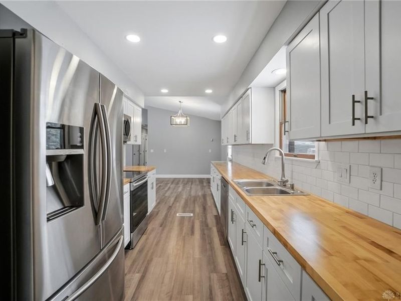 1573 Orchard Valley Drive, Miami Township, OH 45150 Photo 15