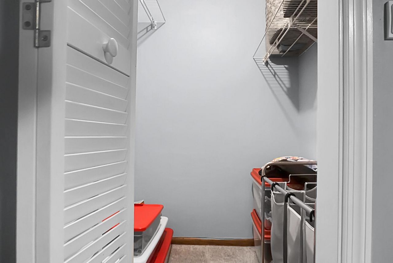 235 Knightsbridge Drive Photo 55