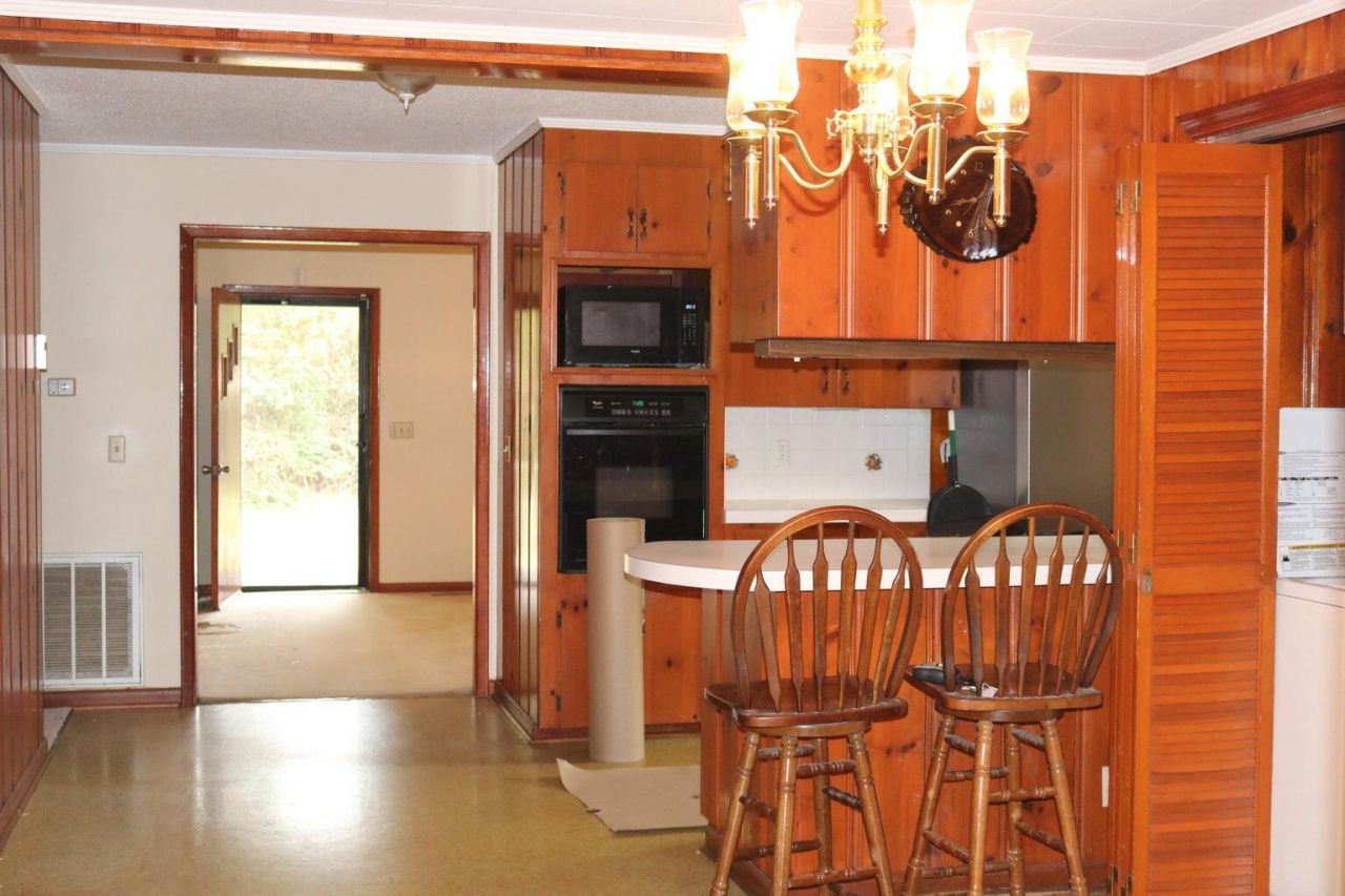 70 Cummings Court Photo 11