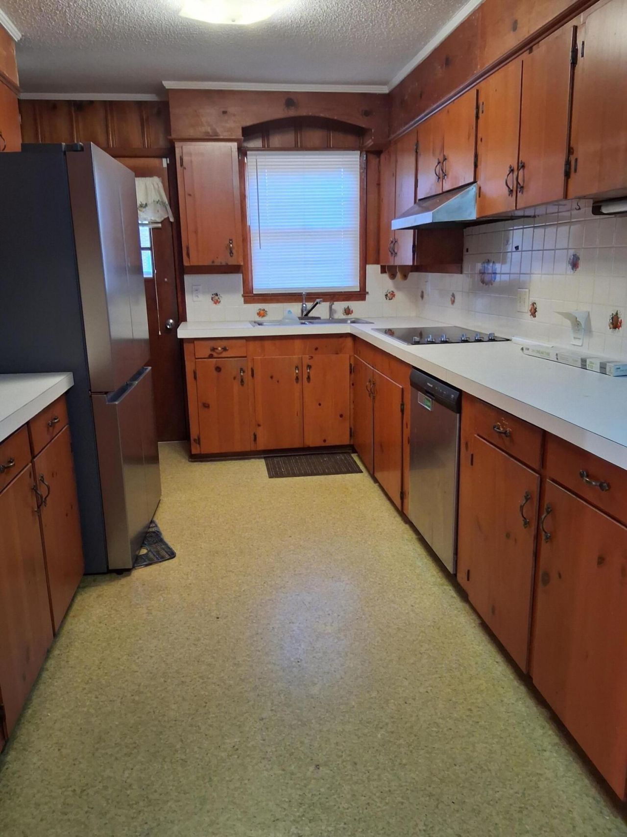 70 Cummings Court Photo 17