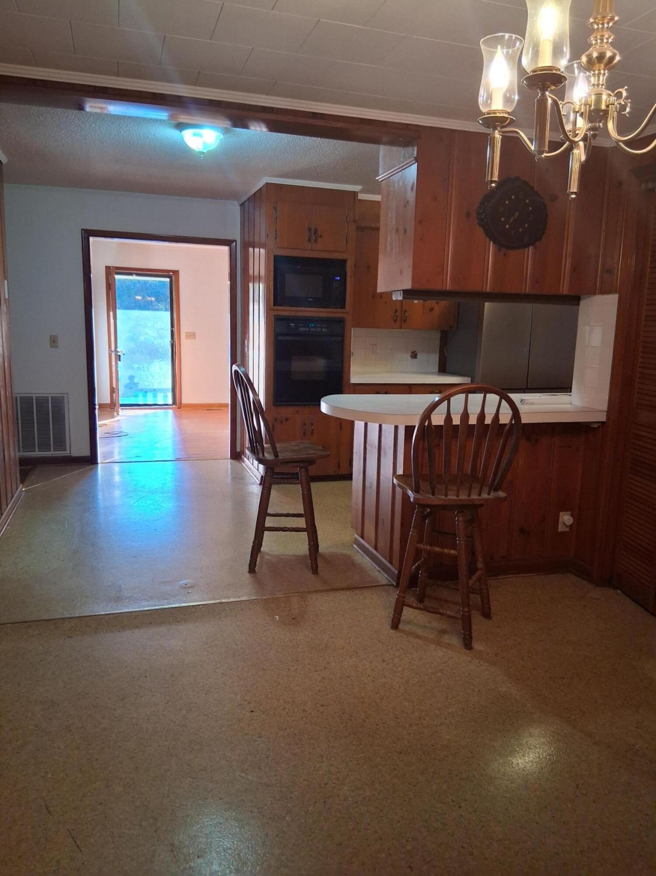 70 Cummings Court Photo 18