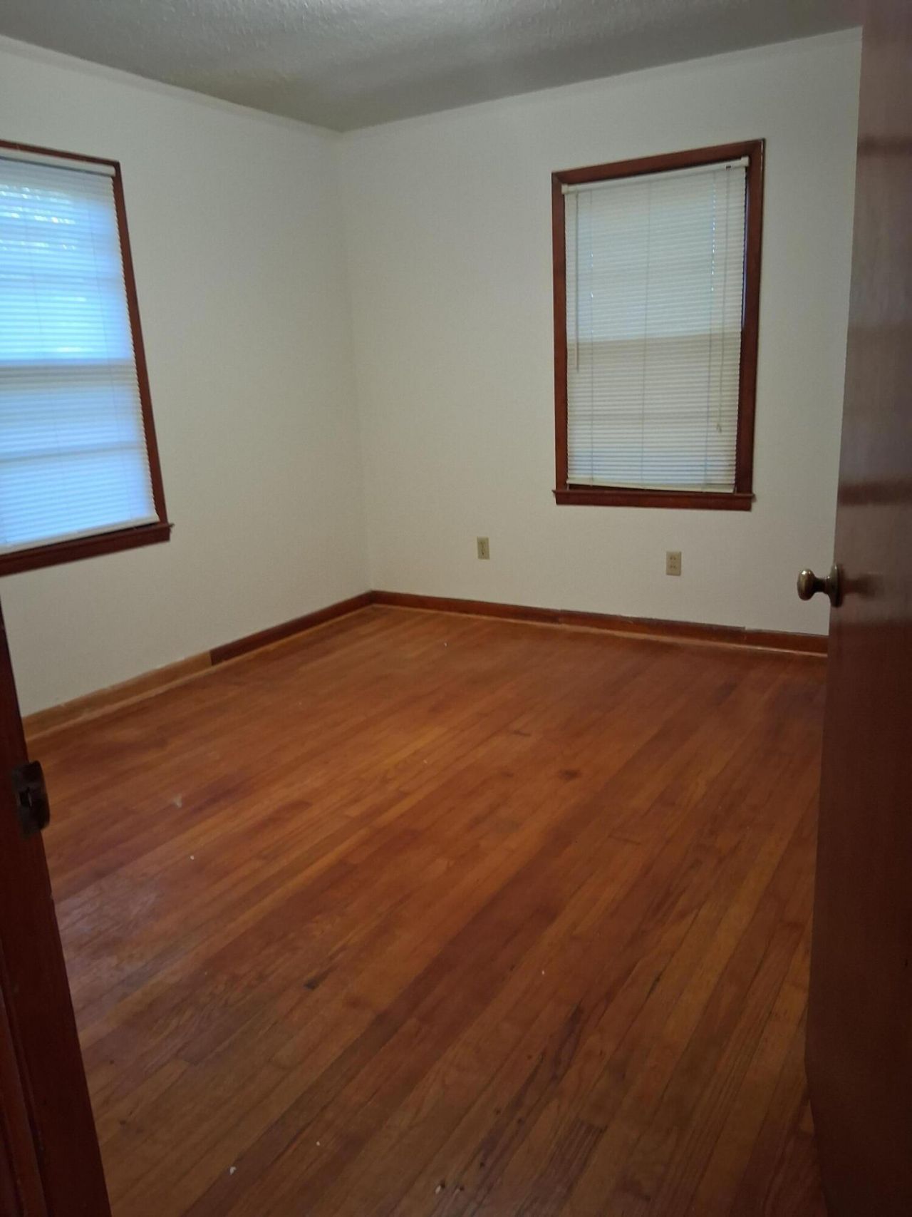 70 Cummings Court Photo 35