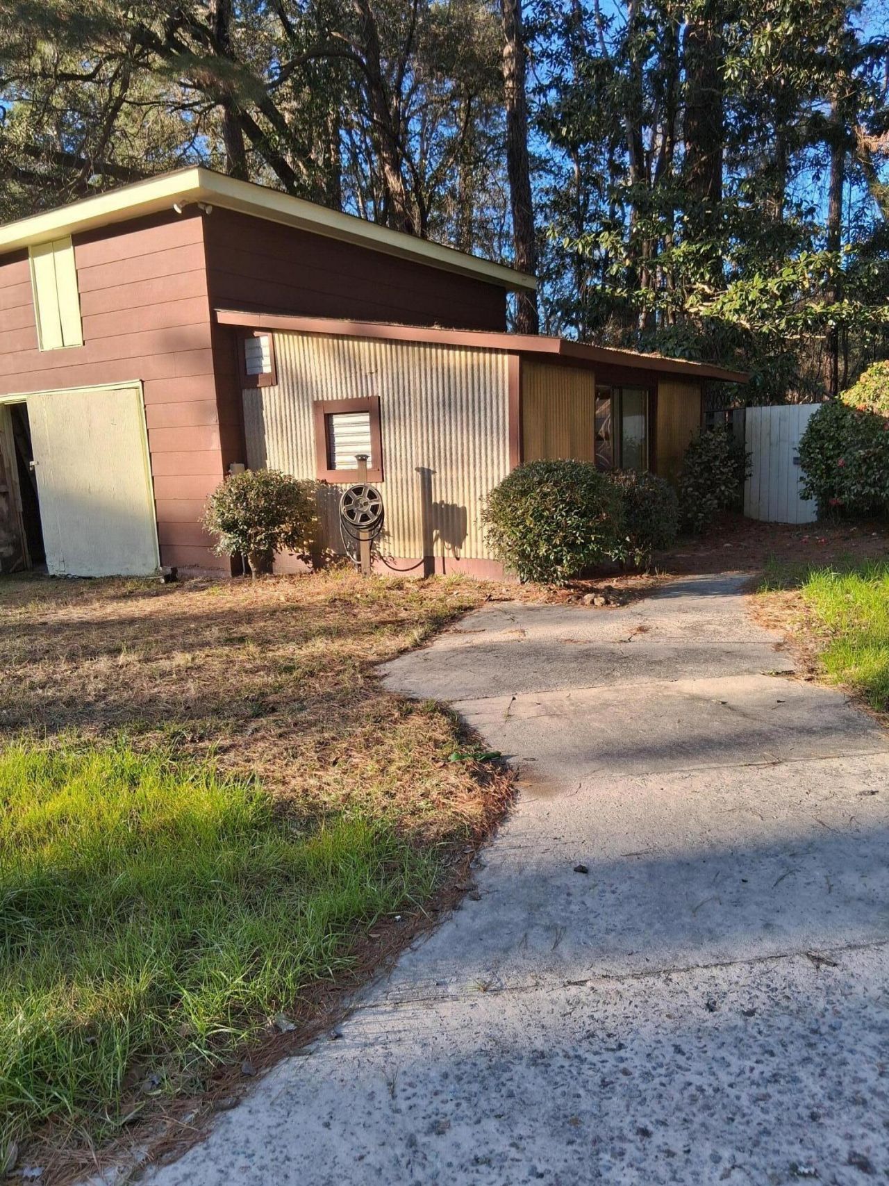 70 Cummings Court Photo 43