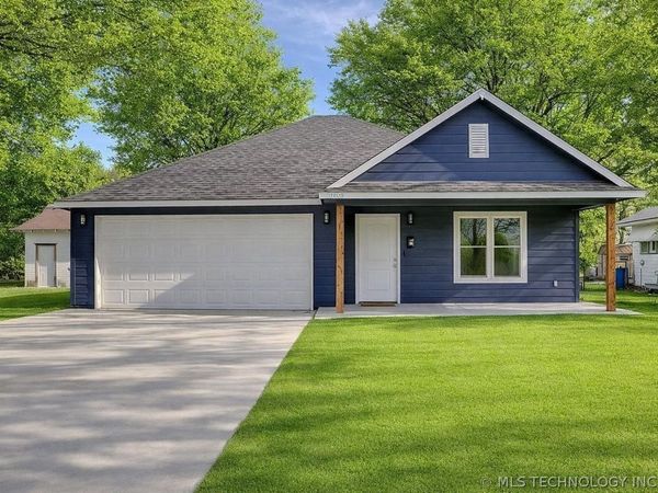 209 E Pine Street, Skiatook, OK 74070