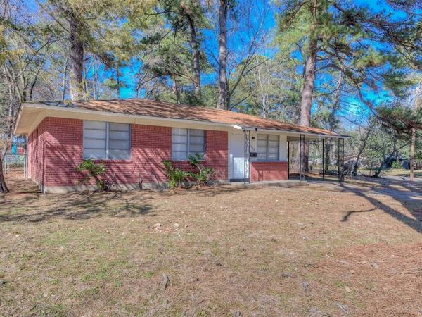 3002 Hoyte Drive, Shreveport, LA 71118