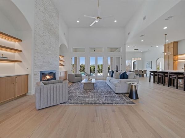 323 Longview Place, Heath, TX 75032