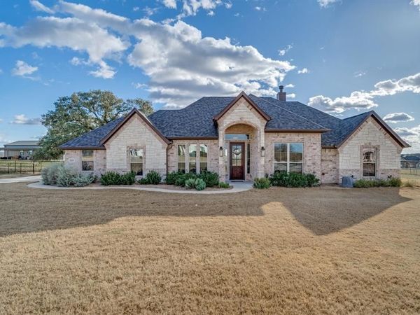 3020 Infinity Drive, Weatherford, TX 76087