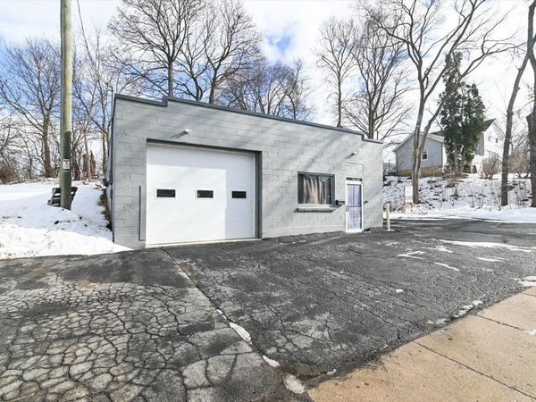 209 S 6th Street, Stoughton, WI 53589