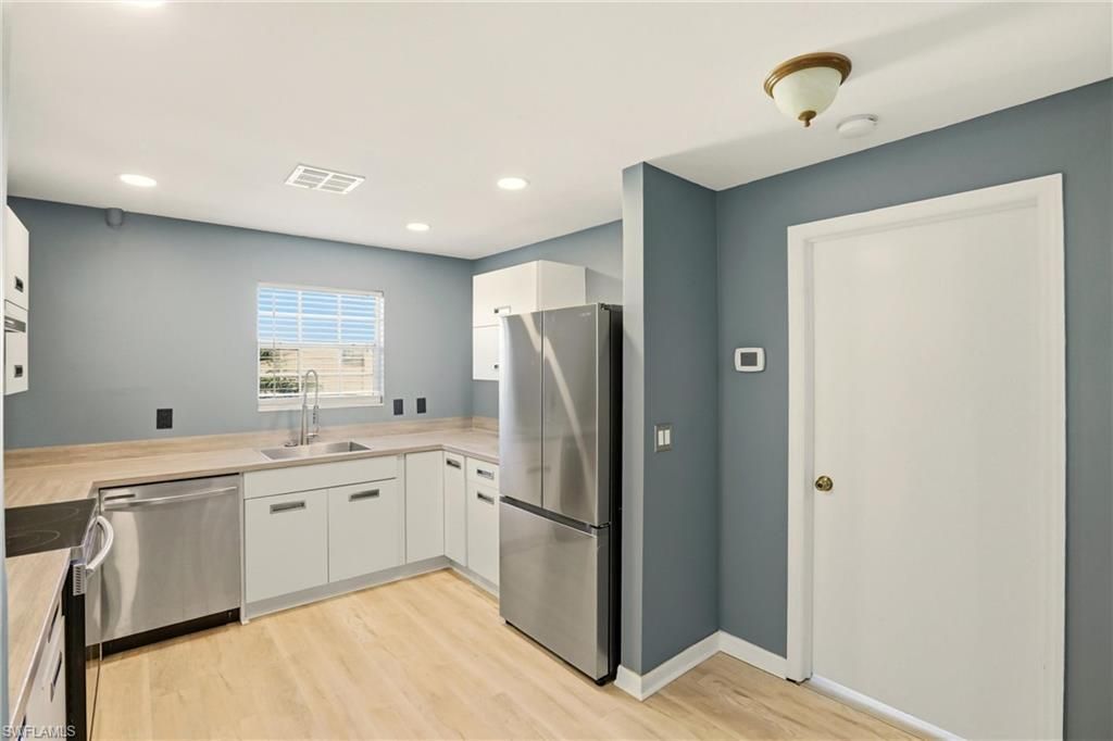165 Bristol Ln, Unit C202, Naples, FL 34112 Photo