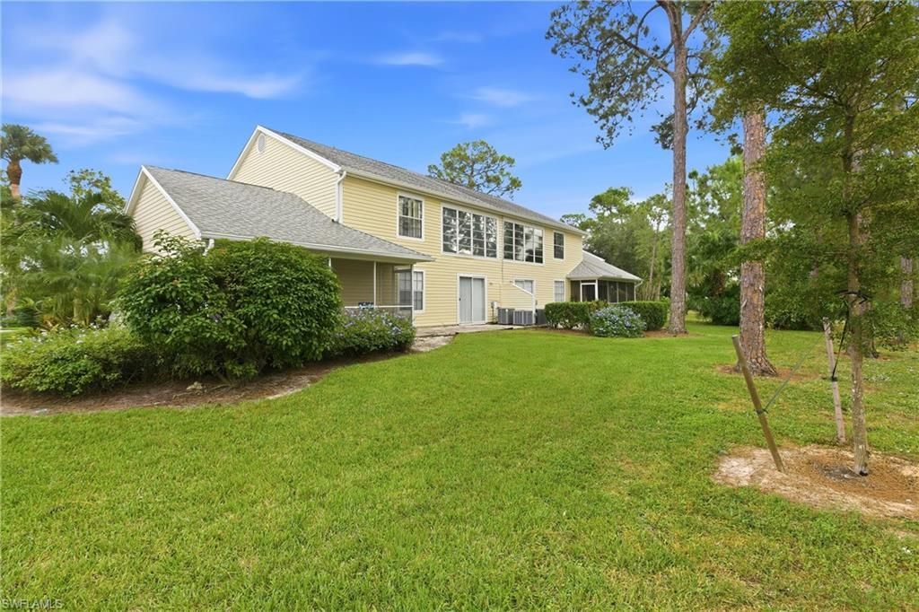 165 Bristol Ln, Unit C202, Naples, FL 34112 Photo