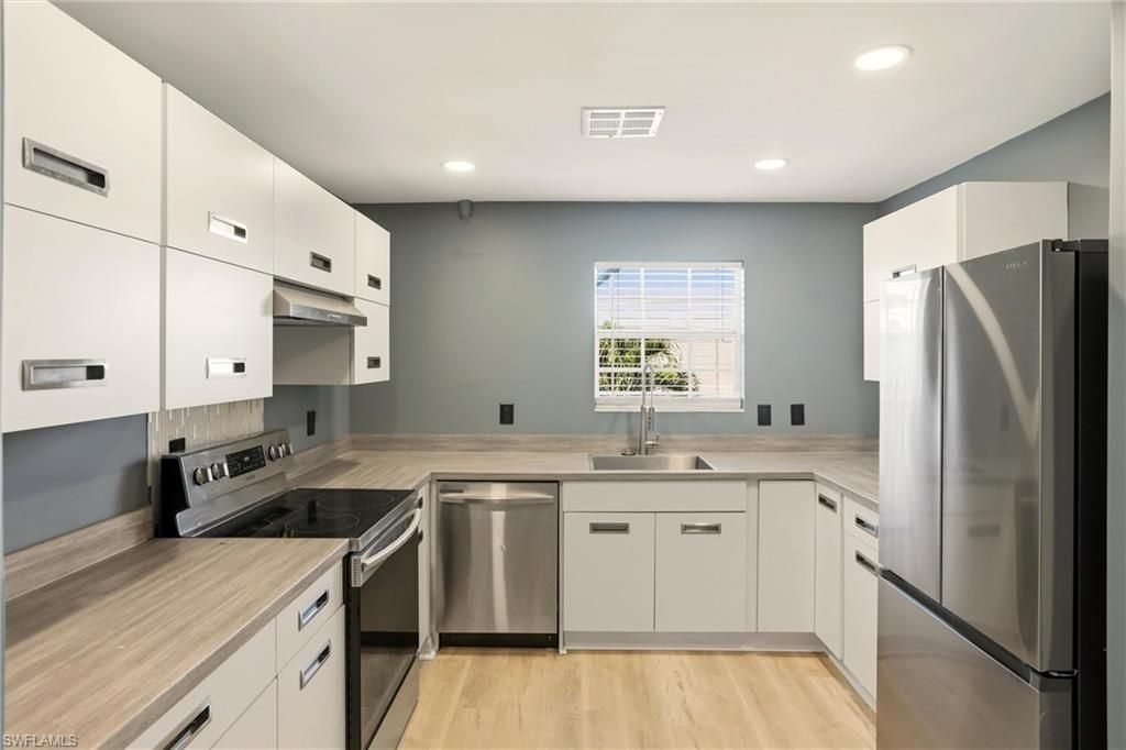 165 Bristol Ln, Unit C202, Naples, FL 34112 Photo