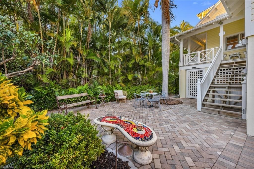 756 8th Ave S, Naples, FL 34102 Photo