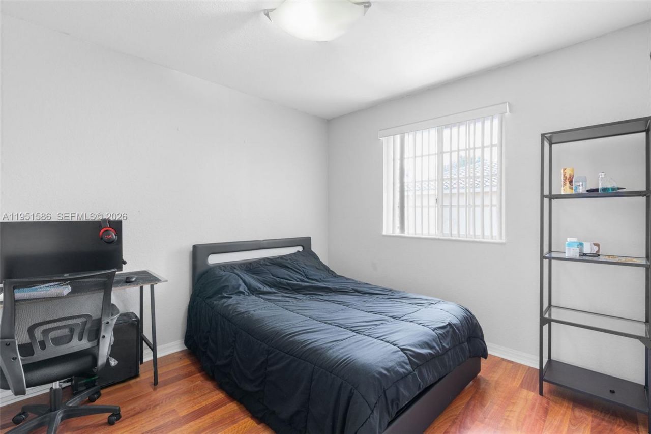 3811 NW 91st Ter, Sunrise, FL 33351 Photo