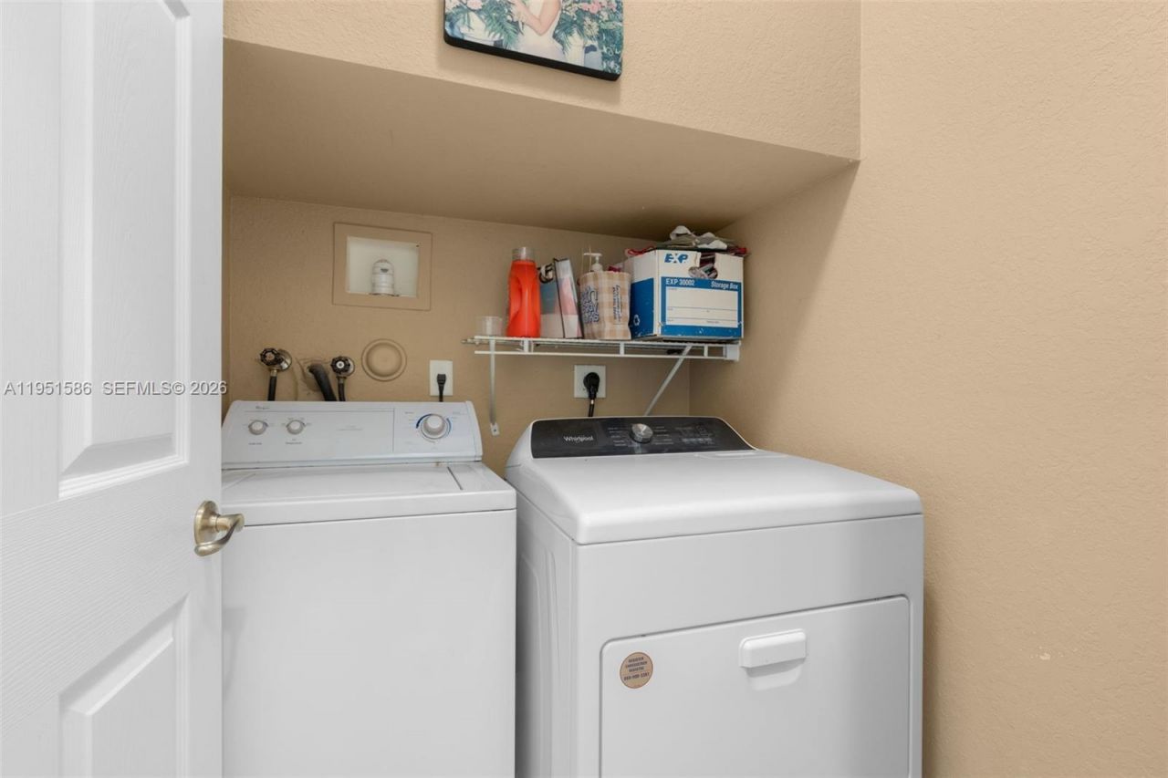 3811 NW 91st Ter, Sunrise, FL 33351 Photo