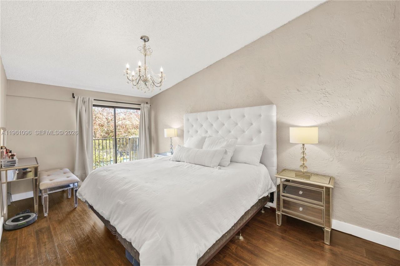 4299 N 76th Ave, Davie, FL 33024 Photo