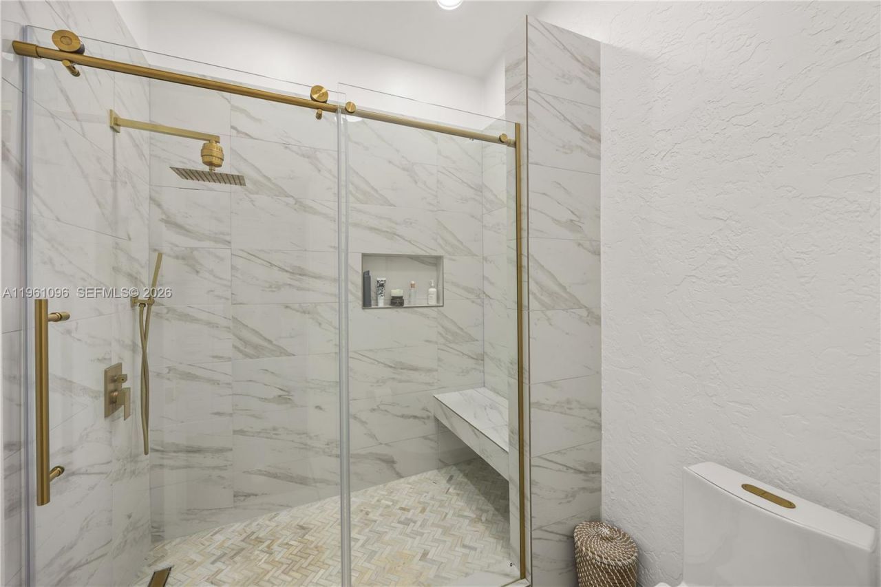 4299 N 76th Ave, Davie, FL 33024 Photo