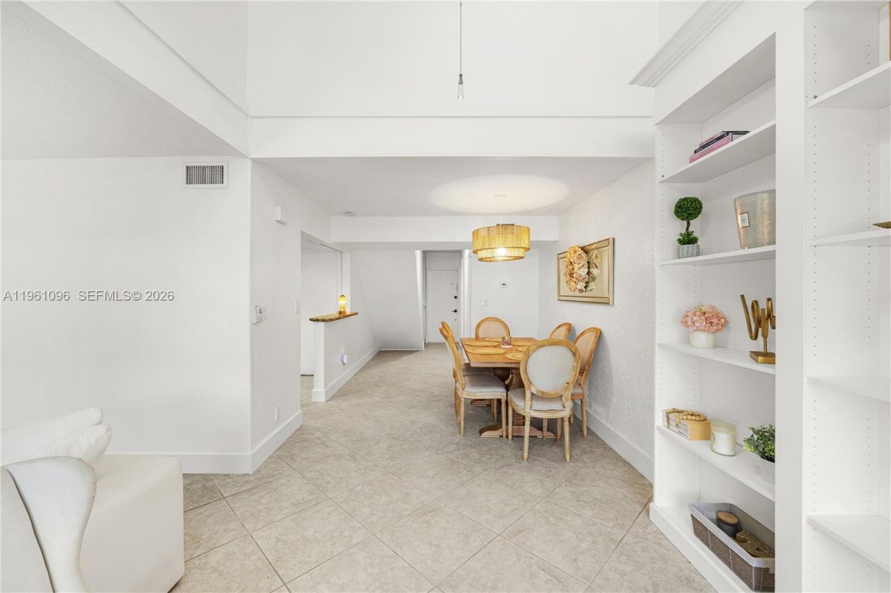 4299 N 76th Ave, Davie, FL 33024 Photo