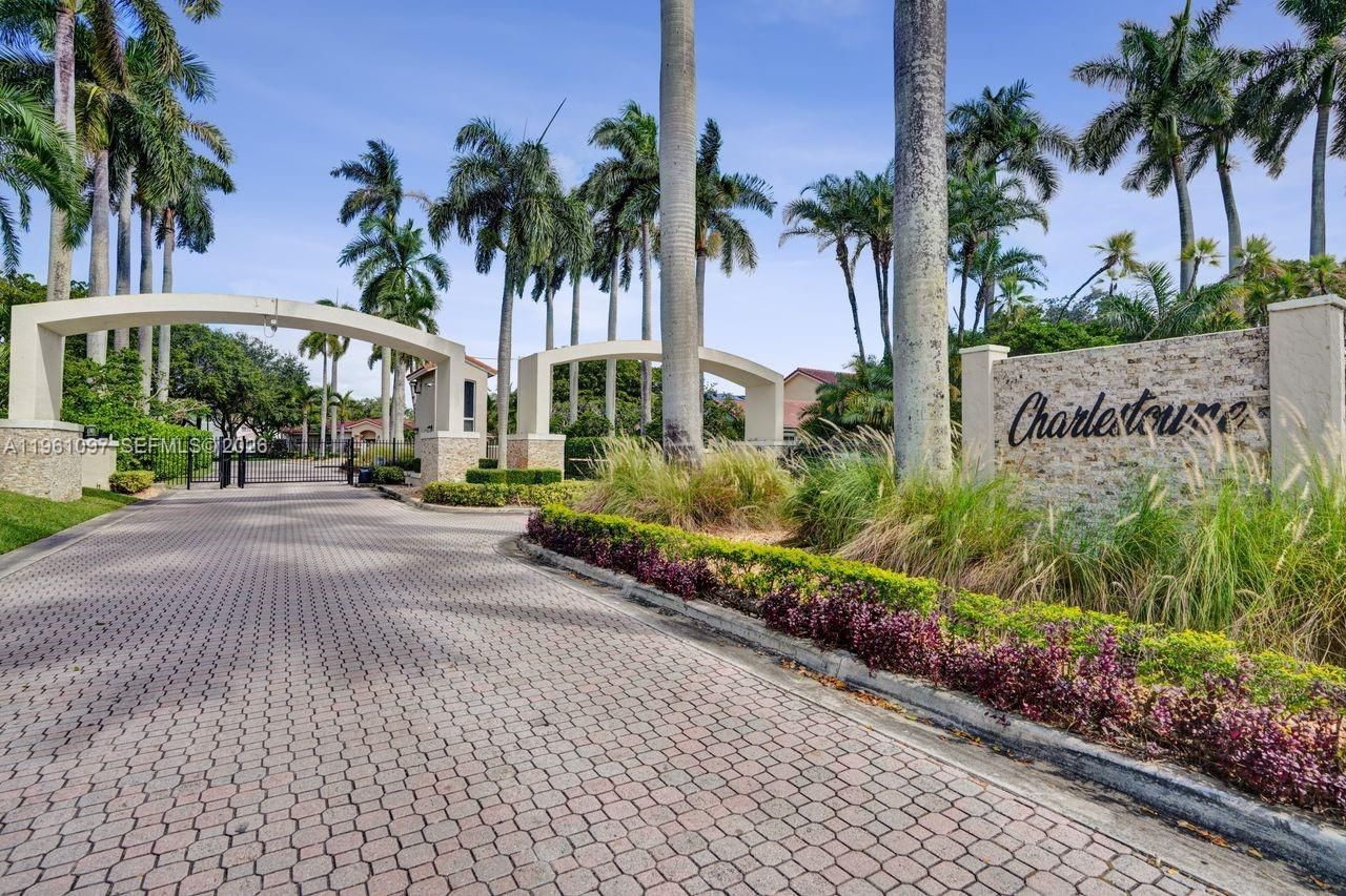 10190 SW 138th Ct, Miami, FL 33186 Photo