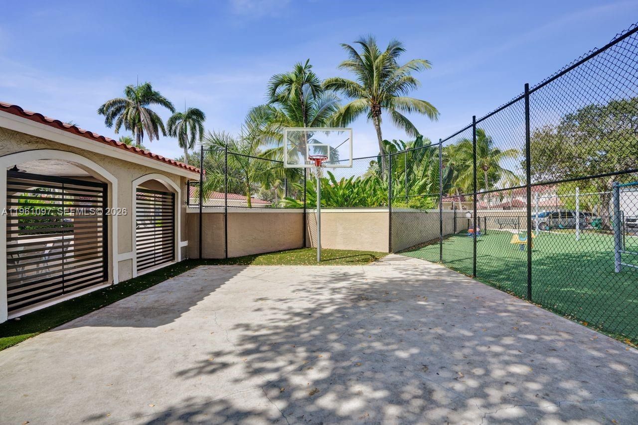 10190 SW 138th Ct, Miami, FL 33186 Photo