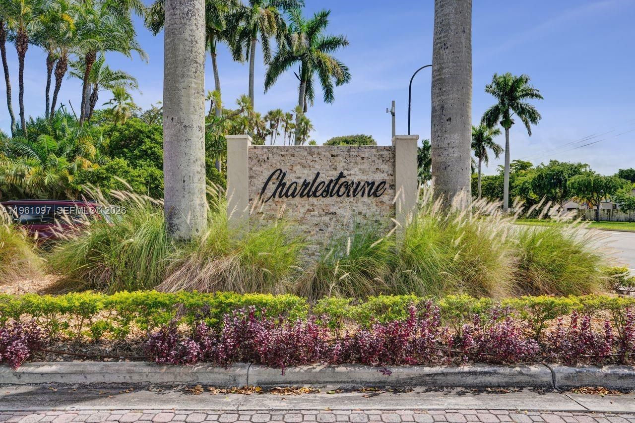 10190 SW 138th Ct, Miami, FL 33186 Photo