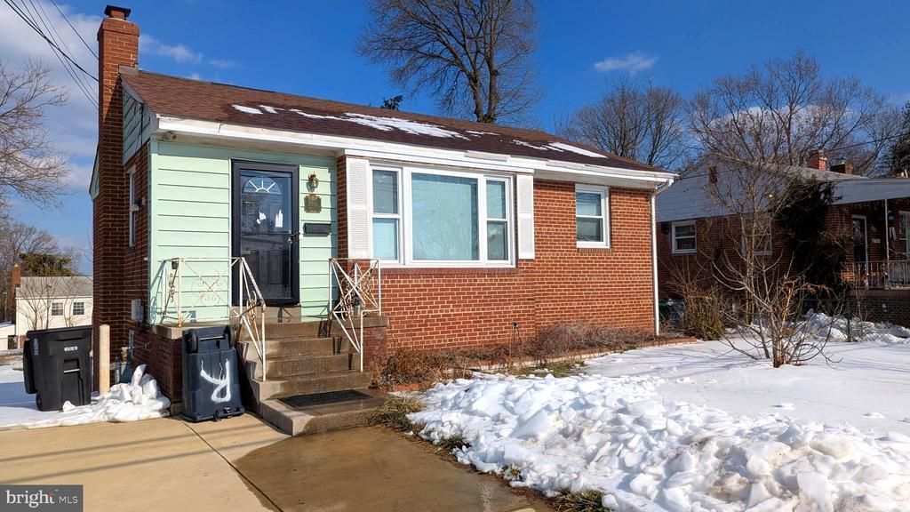 6618 Newport Road, Hyattsville, MD 20784 Main Photo