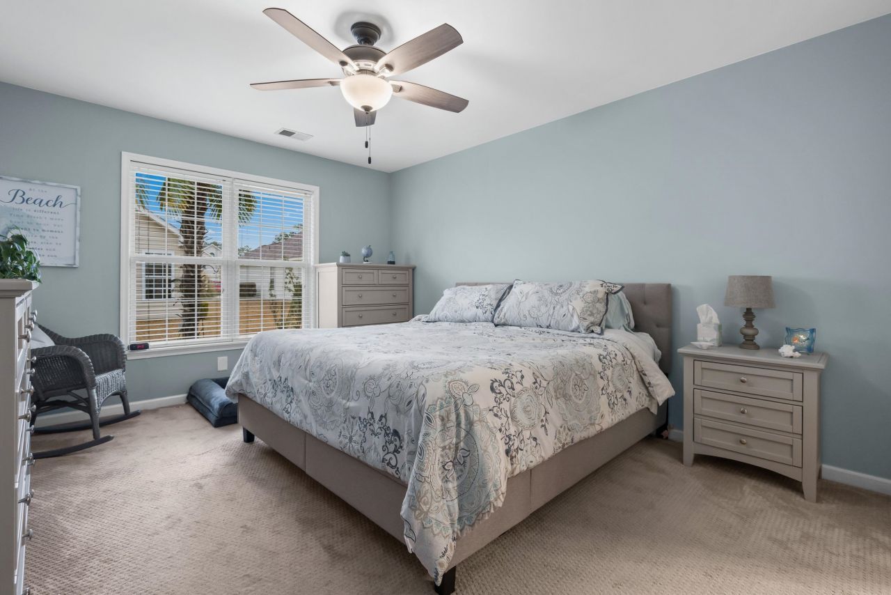 7274 Guinevere Circle Photo 17