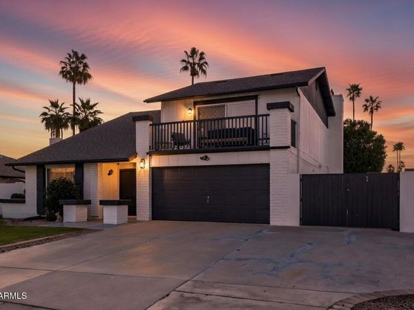 917 W MONTE Avenue, Mesa, AZ 85210