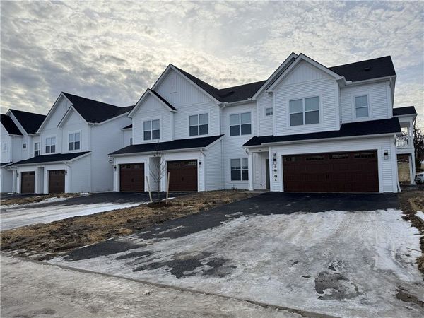 601 Erie Ridge Drive , Henrietta, NY 14467