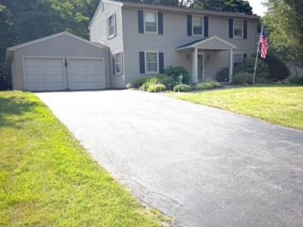 56 Tree Brook Drive , Rochester, NY 14625