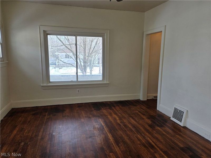 1174 Linden Avenue, Akron, OH 44310 Photo 4