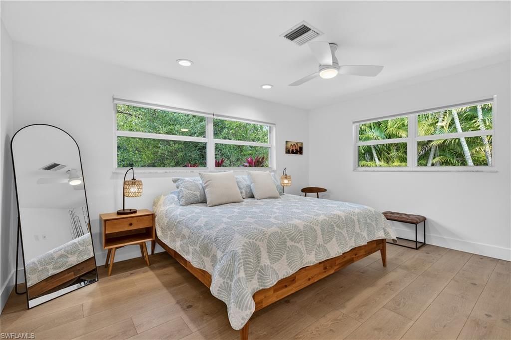 1103 Captains Walk St, Sanibel, FL 33957 Photo