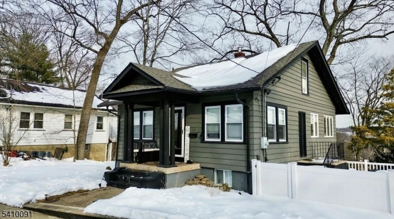 30 Woodside Ave, Haledon, NJ 07508 Main Photo