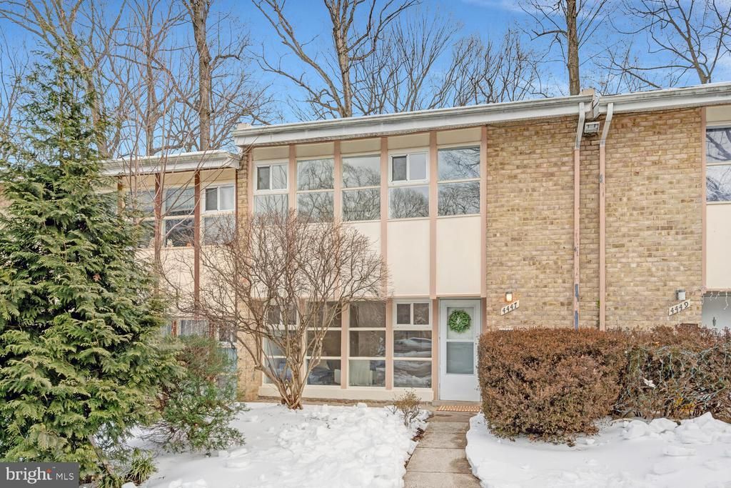 4447 Forest Glen Court, Unit 4447, Annandale, VA 22003 Main Photo