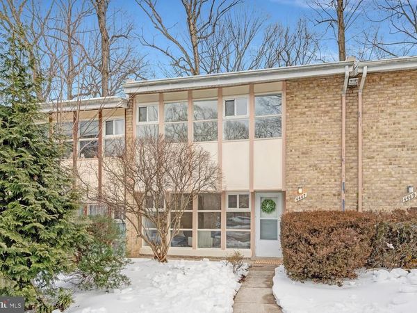 4447 FOREST GLEN COURT, Unit 4447, ANNANDALE, VA 22003