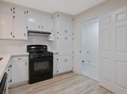 697 E Scott Ave, Fresno, CA 93710 Photo