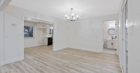 697 E Scott Ave, Fresno, CA 93710 Photo