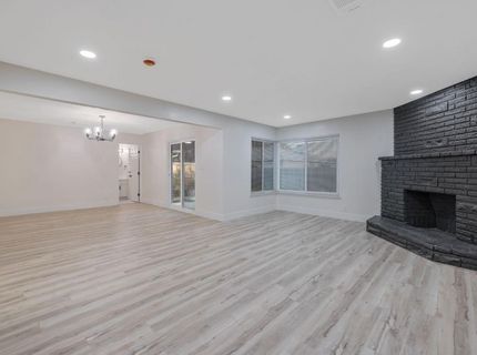 697 E Scott Ave, Fresno, CA 93710 Photo