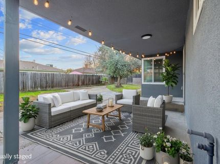 697 E Scott Ave, Fresno, CA 93710 Photo