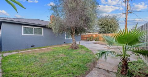 697 E Scott Ave, Fresno, CA 93710 Photo