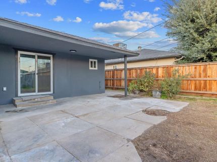 697 E Scott Ave, Fresno, CA 93710 Photo