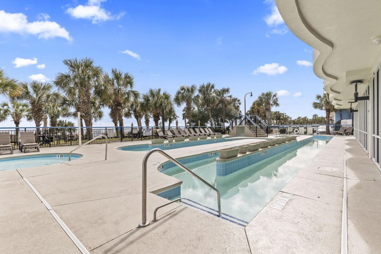 2300 N Ocean Blvd. Photo 28