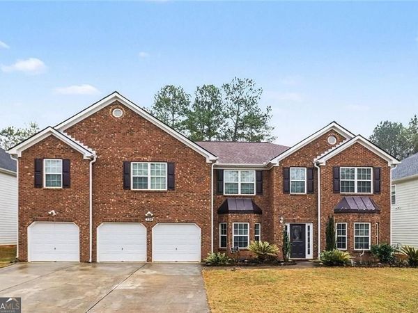326 Cog Hill Drive, Fairburn, GA 30213