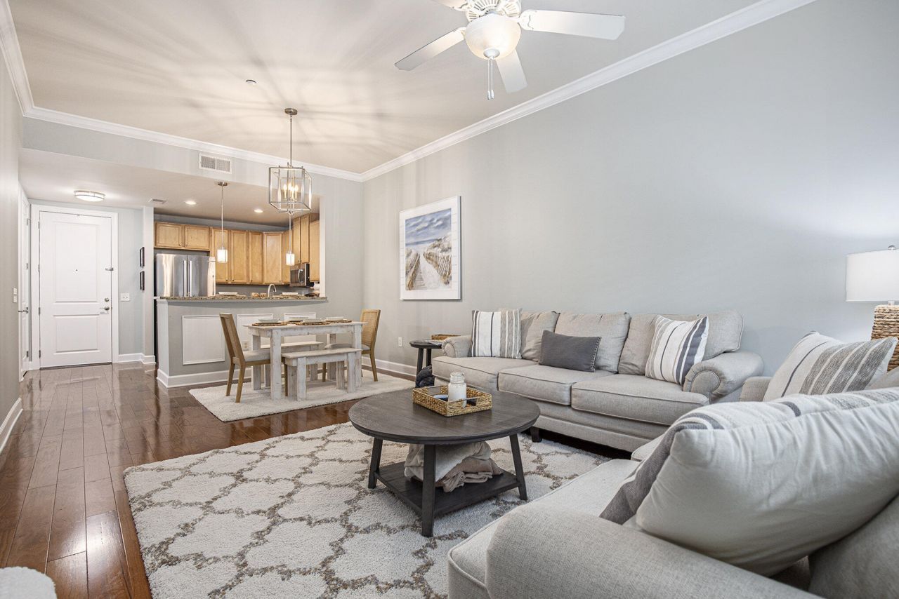 135 Pier View Street Photo 14