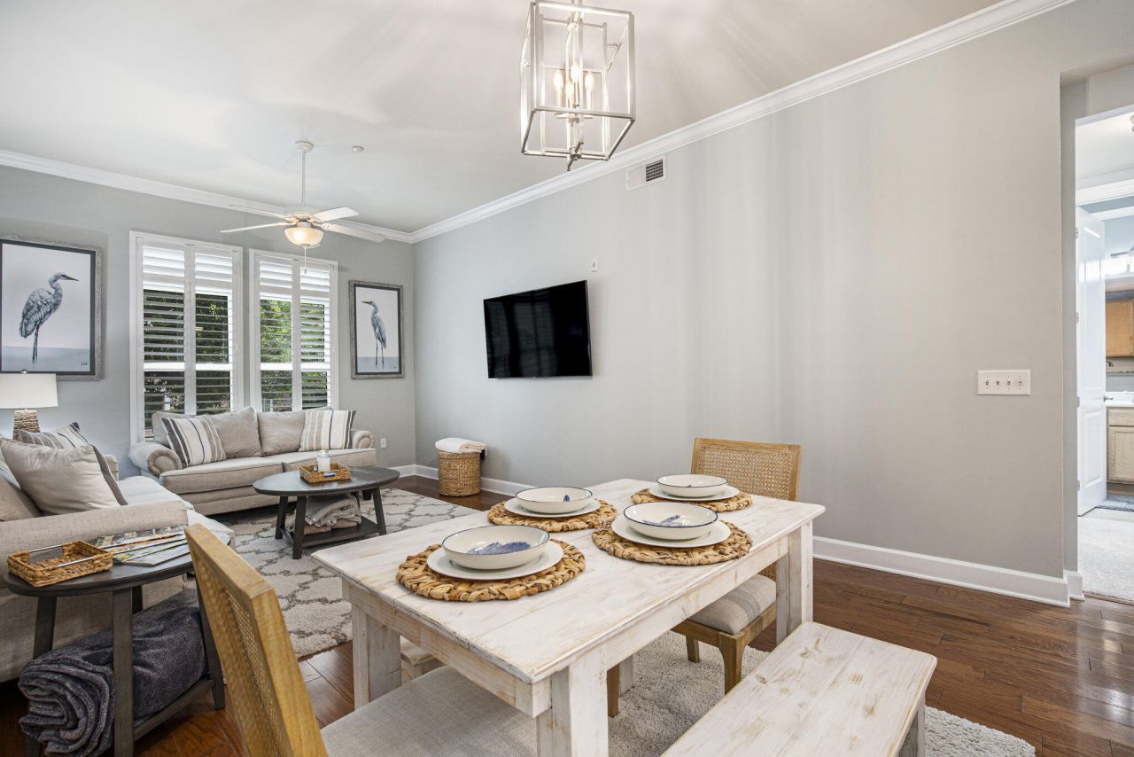 135 Pier View Street Photo 15